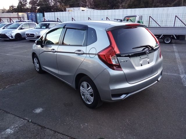 Honda fit 13g f