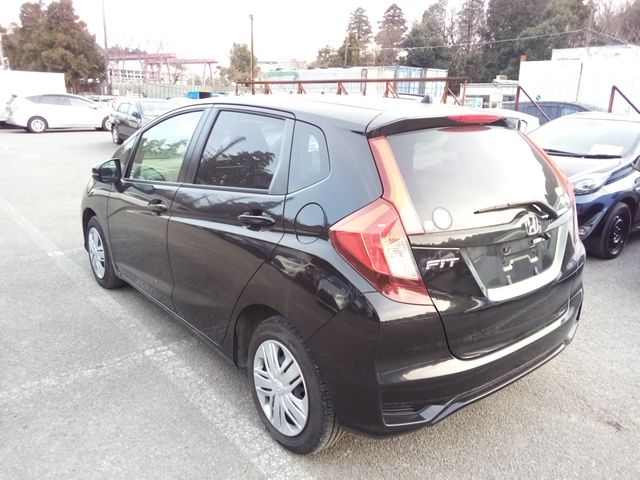 Honda fit 13g f